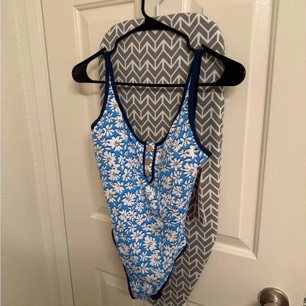 NWT LILLY PULITZER BAELA ONE PIECE - Picture 2 of 3
